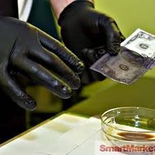 Black Money Cleaning Chemical Solution 700ML